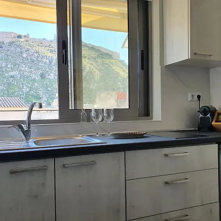 Stork House Apartment *