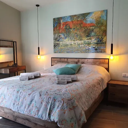 Апартаменты Stork House