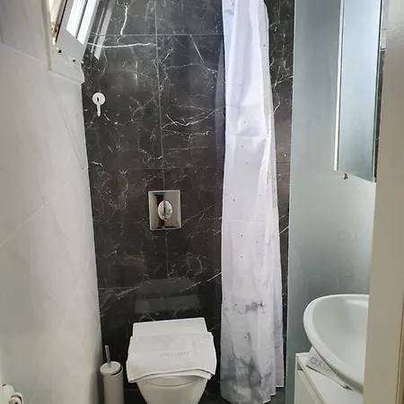 Stork House Apartment *